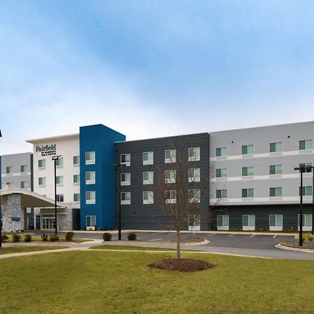 Fairfield Inn & Suites By Marriott Charlotte University Research Park Bagian luar foto